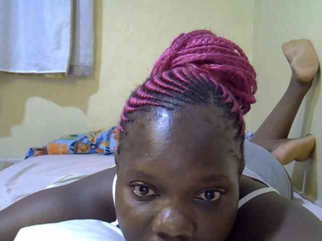 Sweet-Tiffany webcam