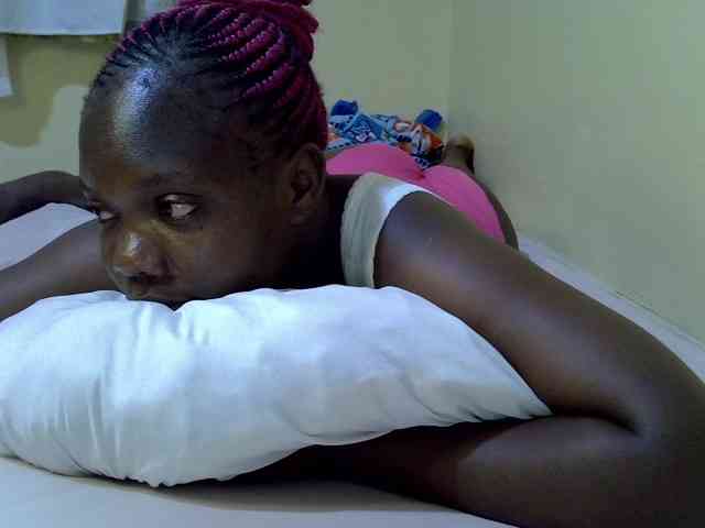 Sweet-Tiffany webcam