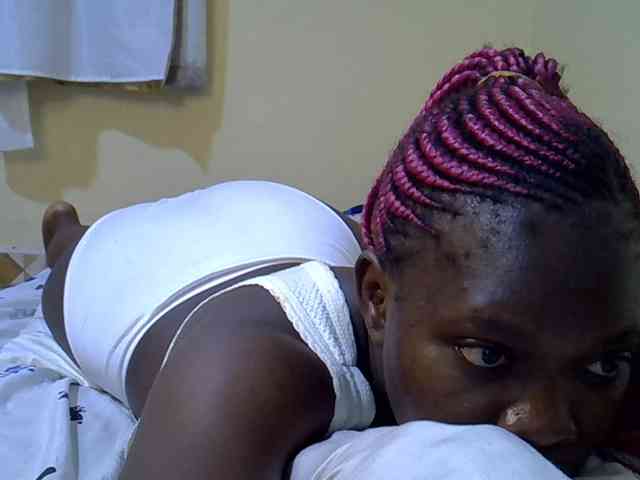 Sweet-Tiffany webcam