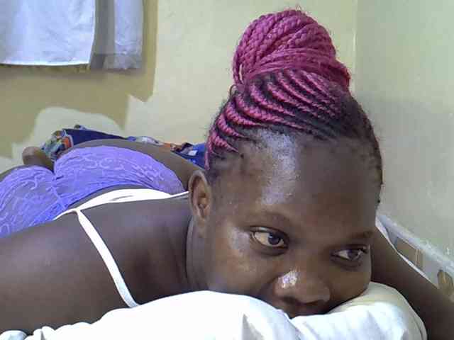 Sweet-Tiffany webcam