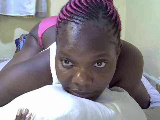 Sweet-Tiffany webcam
