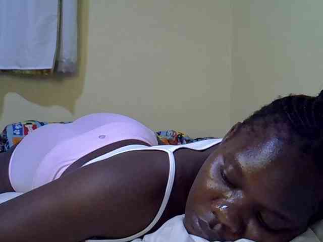 Sweet-Tiffany webcam