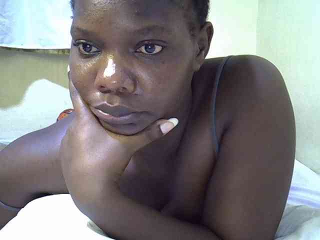 Sweet-Tiffany webcam