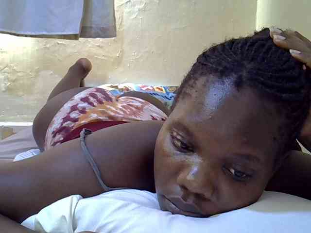 Sweet-Tiffany webcam