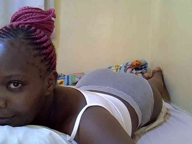 Sweet-Tiffany webcam