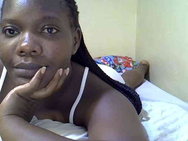 Sweet-Tiffany webcam