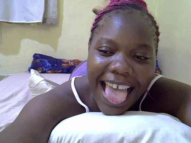 Sweet-Tiffany webcam