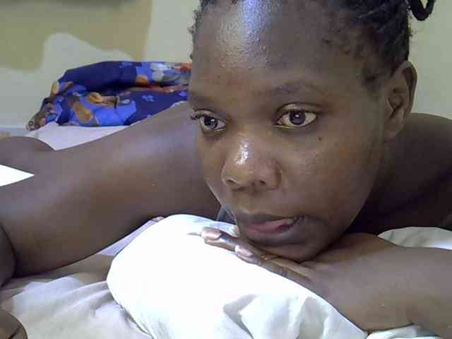 Sweet-Tiffany webcam