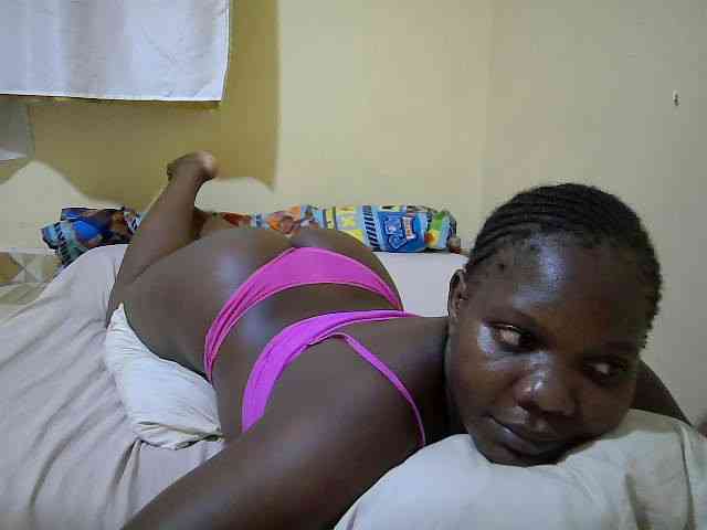 Sweet-Tiffany webcam