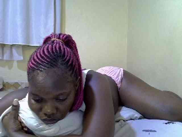 Sweet-Tiffany webcam