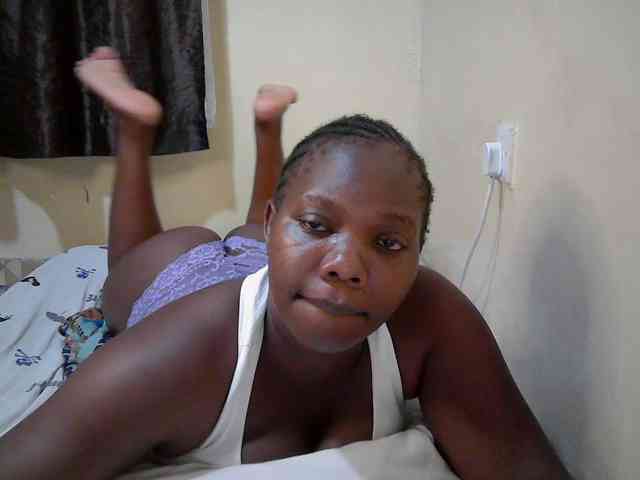 Sweet-Tiffany webcam