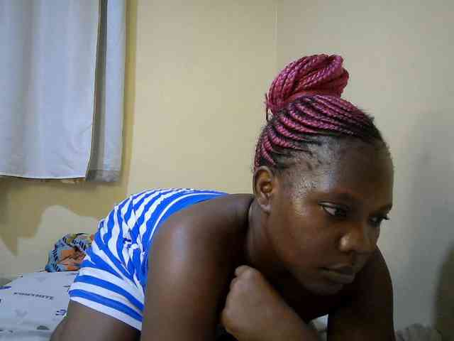 Sweet-Tiffany webcam