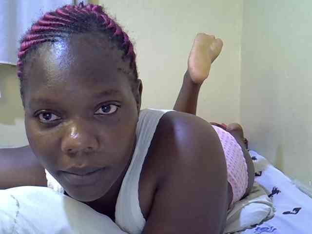 Sweet-Tiffany webcam