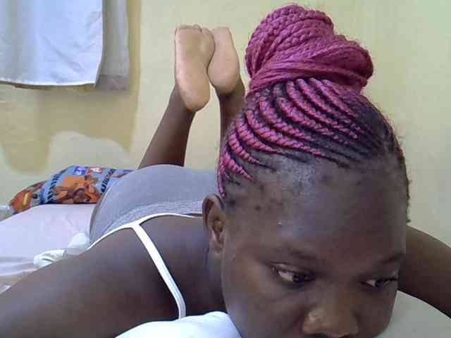 Sweet-Tiffany webcam