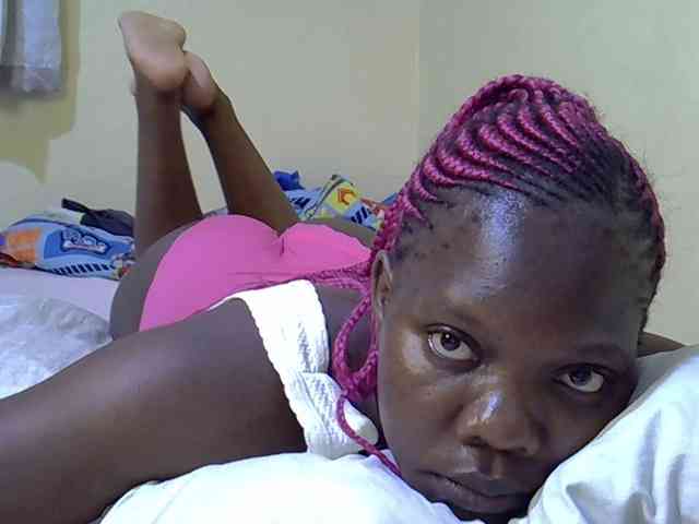 Sweet-Tiffany webcam