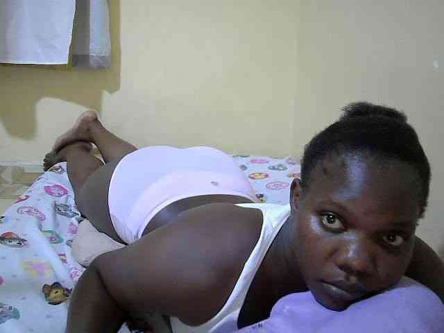 Sweet-Tiffany webcam