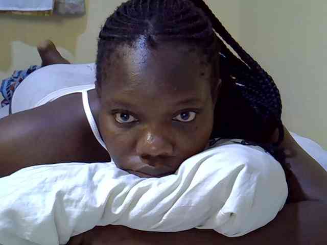 Sweet-Tiffany webcam