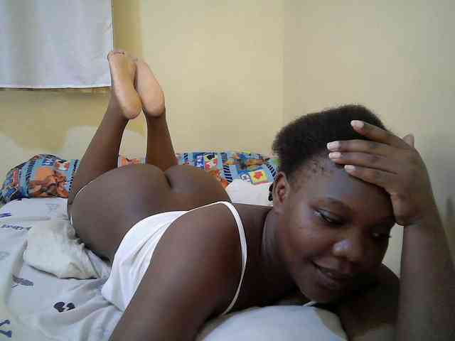 Sweet-Tiffany webcam