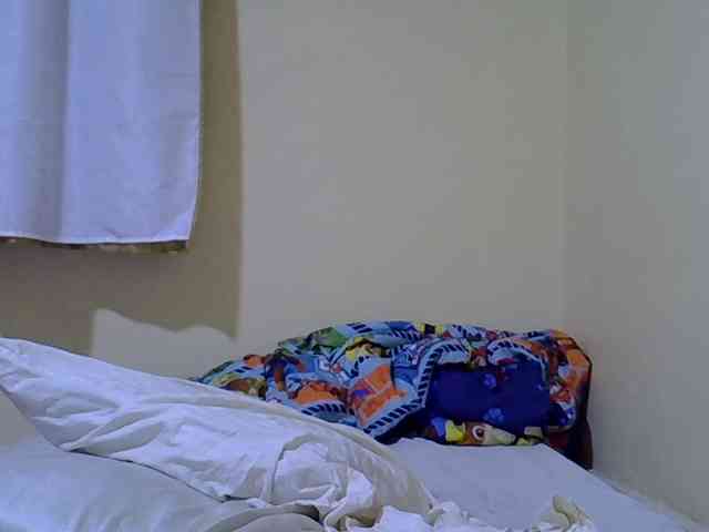 Sweet-Tiffany webcam