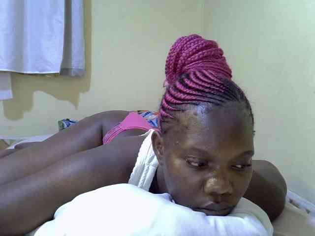 Sweet-Tiffany webcam