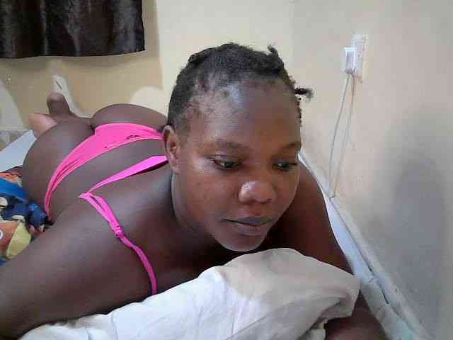 Sweet-Tiffany webcam