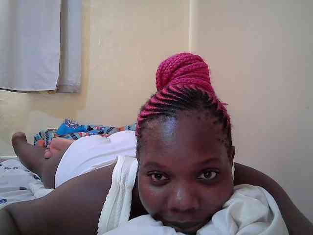 Sweet-Tiffany webcam