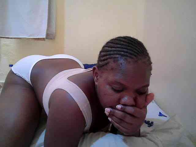 Sweet-Tiffany webcam