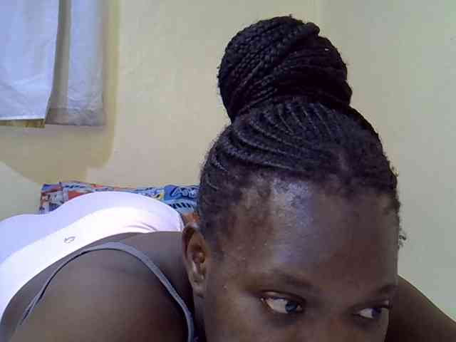 Sweet-Tiffany webcam