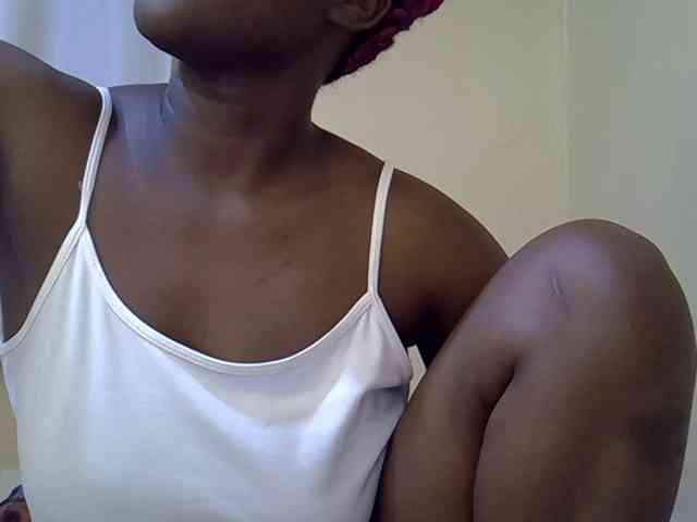 Sweet-Tiffany webcam