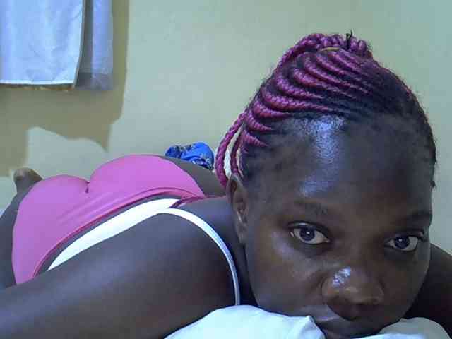 Sweet-Tiffany webcam