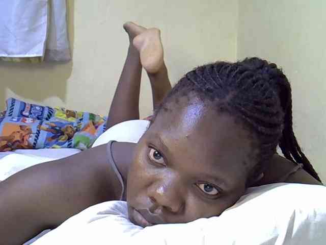 Sweet-Tiffany webcam