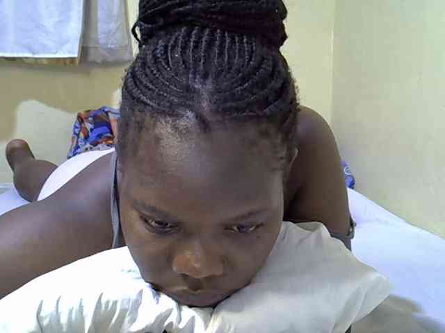 Sweet-Tiffany webcam