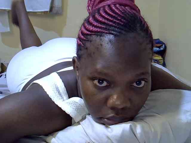 Sweet-Tiffany webcam