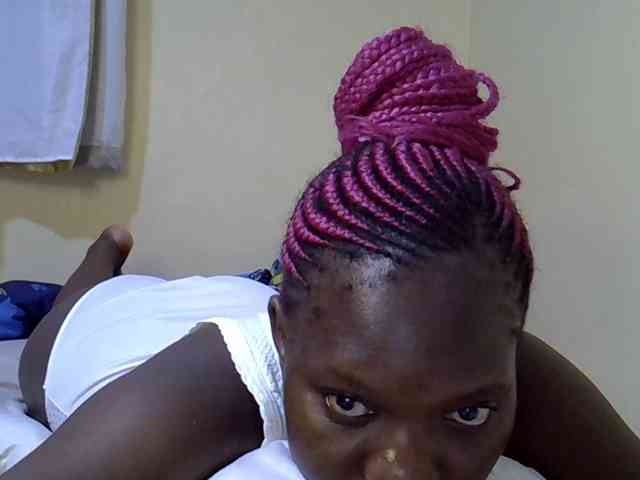 Sweet-Tiffany webcam