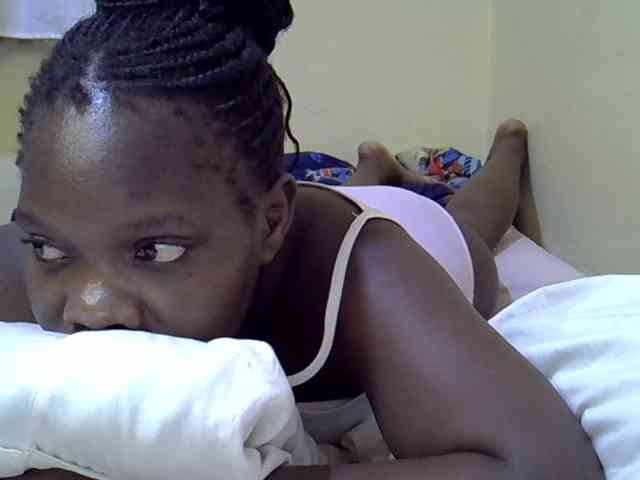 Sweet-Tiffany webcam