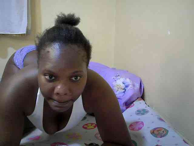Sweet-Tiffany webcam