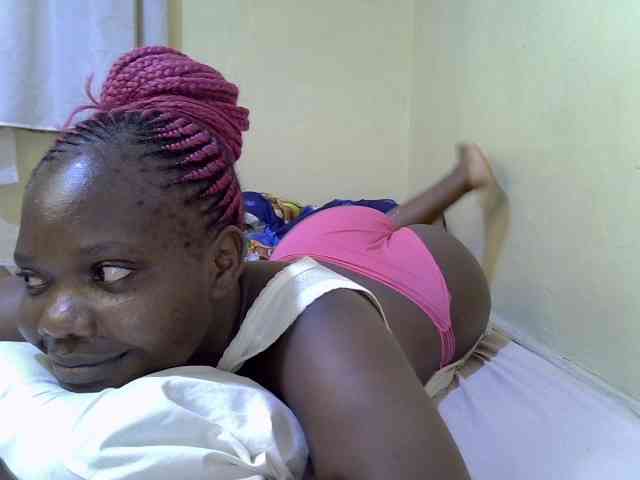 Sweet-Tiffany webcam