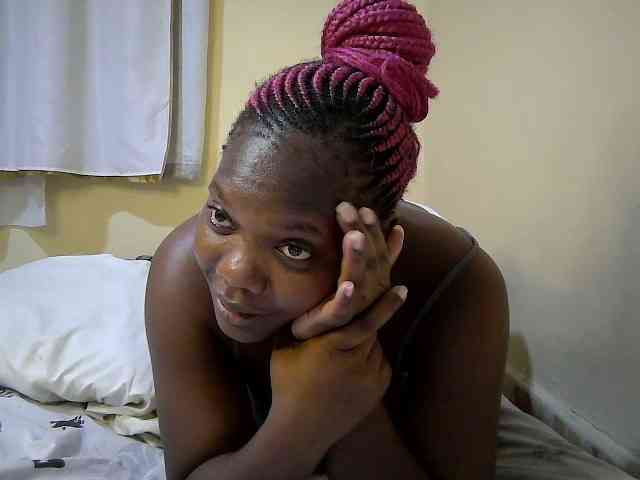 Sweet-Tiffany webcam