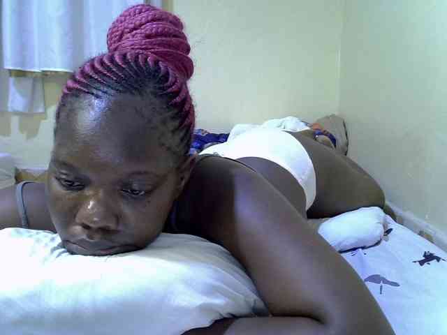 Sweet-Tiffany webcam