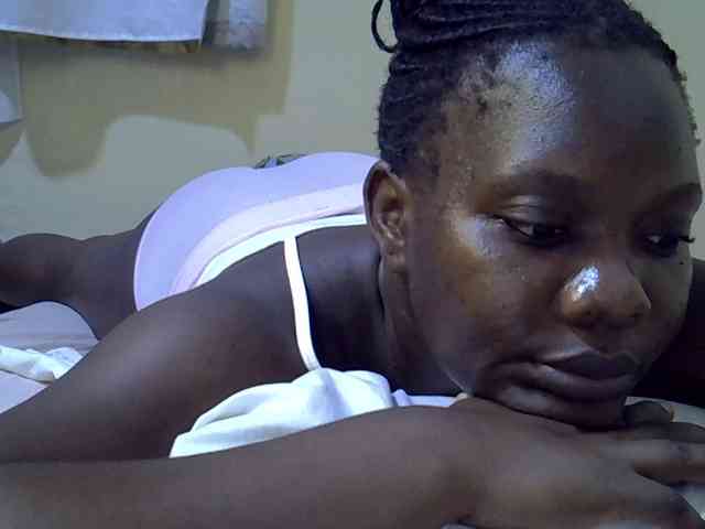 Sweet-Tiffany webcam