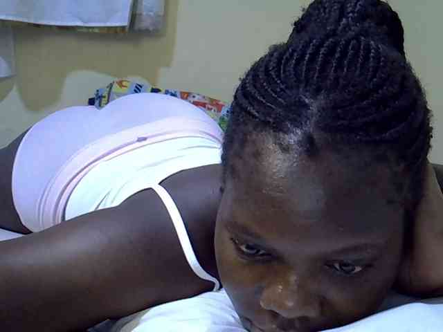 Sweet-Tiffany webcam