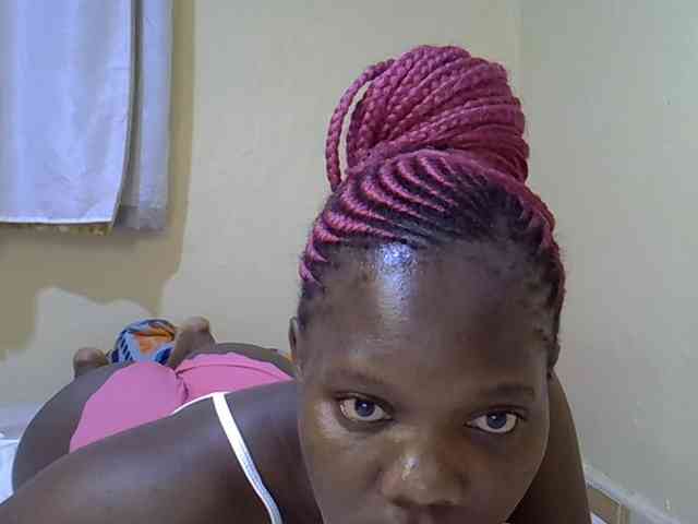 Sweet-Tiffany webcam