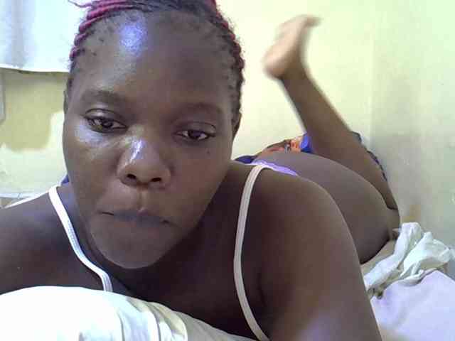 Sweet-Tiffany webcam