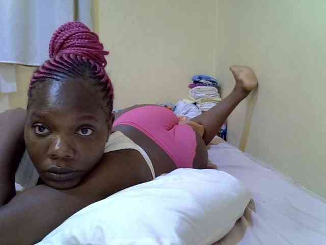 Sweet-Tiffany webcam