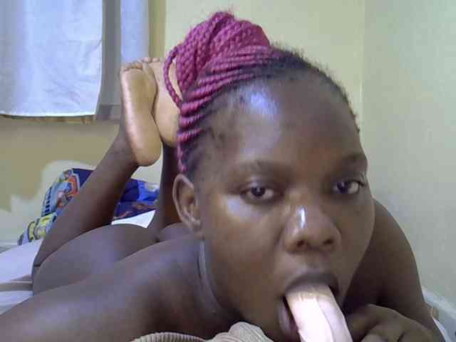 Sweet-Tiffany webcam