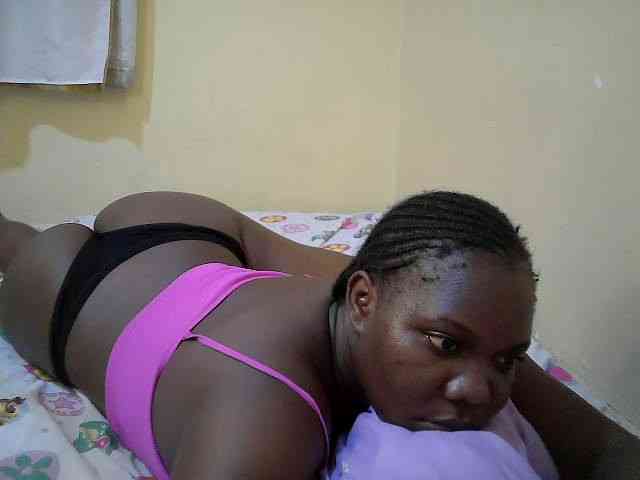Sweet-Tiffany webcam