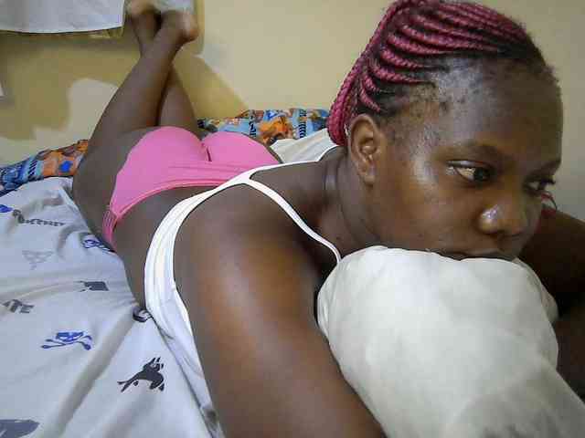 Sweet-Tiffany webcam