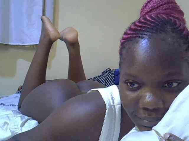 Sweet-Tiffany webcam