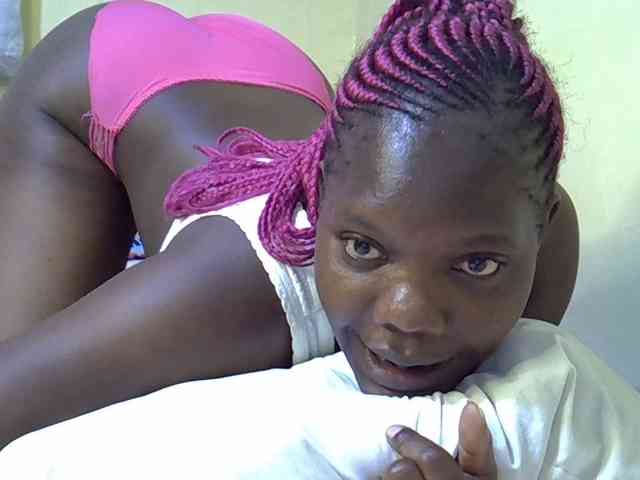 Sweet-Tiffany webcam