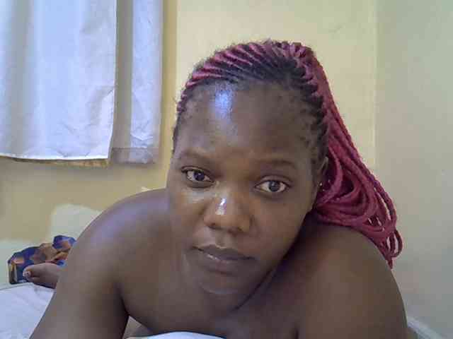 Sweet-Tiffany webcam